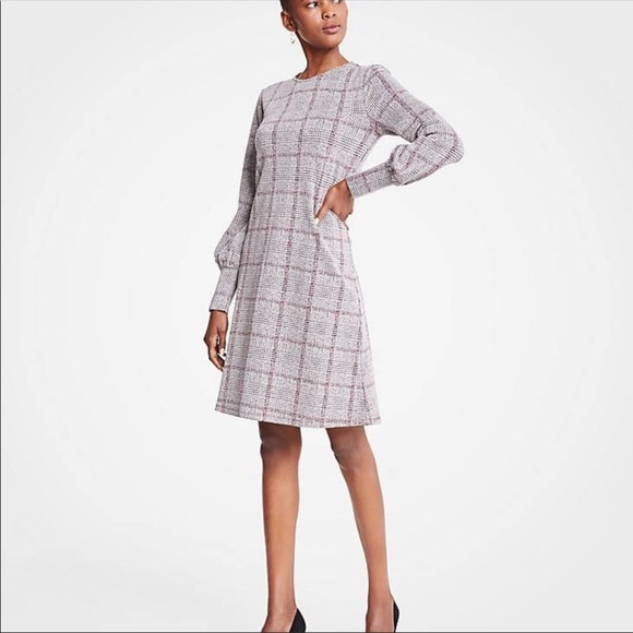 Ann Taylor Dresses & Skirts - Ann Taylor Luxwear Plaid Lantern Sleeve Dress EUC